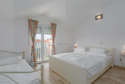 Apartments for families with children Umag - 2523 - main image