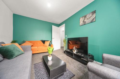 Exclusive home for contractors and families gîte à louer Best Western Guide Post Hotel