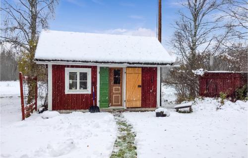 Фасада на хотела, Lovely Home In Klubbcken With Sauna in Stratjara