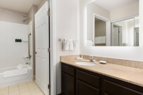 Residence Inn Houston The Woodlands/Market Street - main image