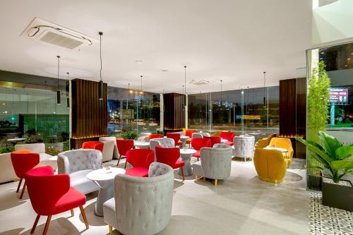 508260315 Grand Citiview Da Nang Hotel
