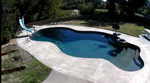 Redding 3 Bedroom with a Pool - Accommodation - Redding