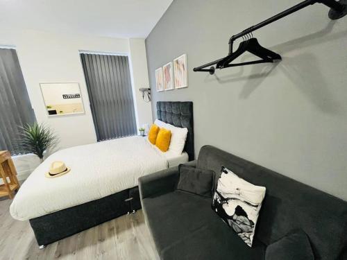 Urban and stylish Central Studio Apartment in Liverpool with high speed free wifi