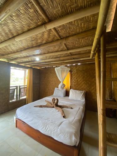 2 double beds