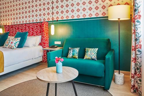 room detail thumbnail 0