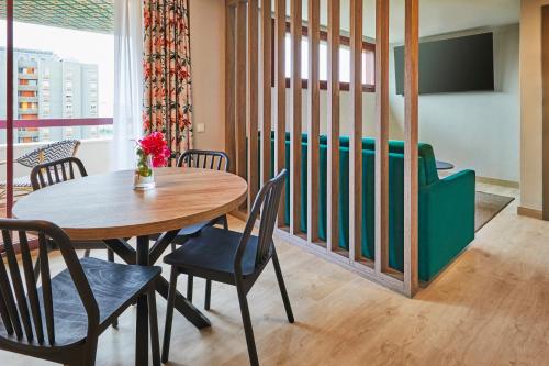 Hesperia Sevilla - image 4