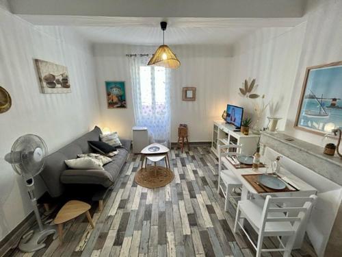 T2 hyper centre, Bandol