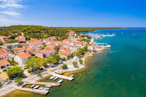 Facilities, Villa Sun House - Happy Rentals in Dragove