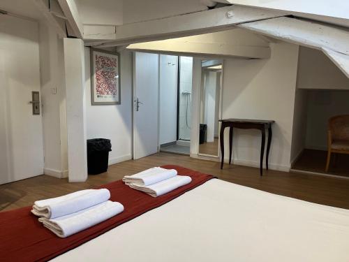 Hostel20 Bayonne – Bayonne, MO