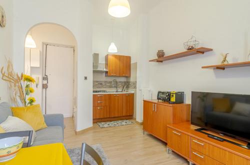 Cenisia District : Bright Sunflower Mini Flat, Turín (fotografie 2)