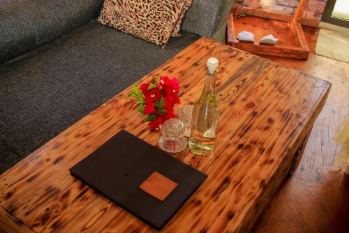 Amanya 1-Bed Leopard Tent Amanya 1-Bed Leopard Tent