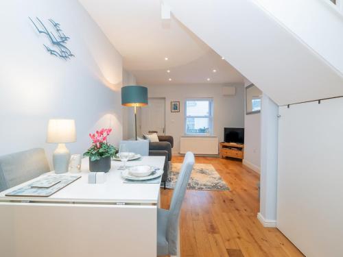 Delightful retreat in Larkhall with free parking - Pass the Keys, Bath (foto 9)