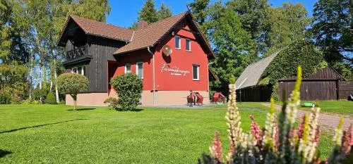 Ferienwohnungen im Landhaus in Burg, Deutschland