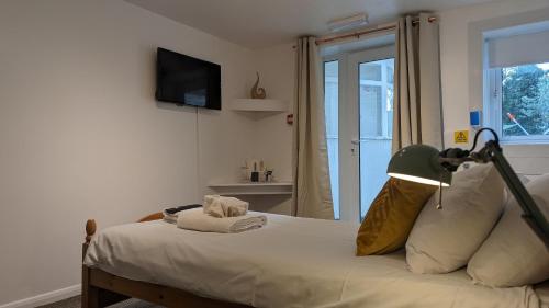 Dover Town Rooms - image 4