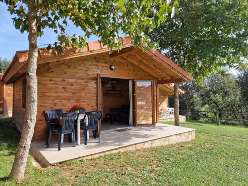 One-Bedroom Bungalow