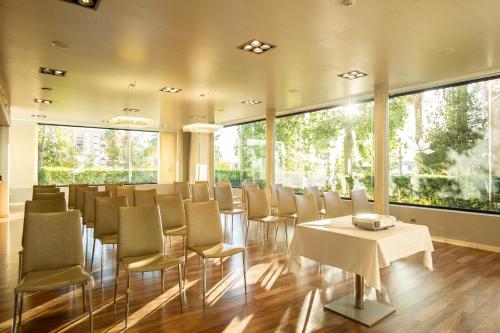 azz Hotel Táctica - image 8