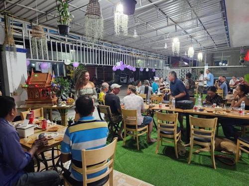 Mad og drikke, Rene's Pasta Bar & Guesthouse in Koh Kong