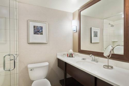 Columbus Airport Marriott - image 10