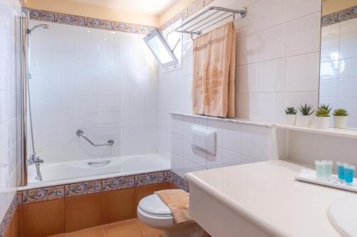 Royal Suite - image 6