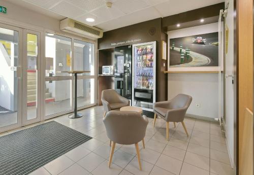 B&B Hôtel Le Mans Sud - image 6