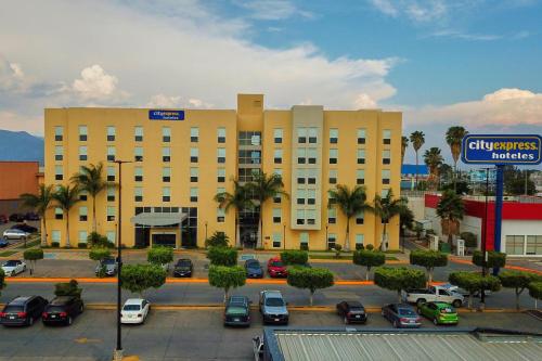 City Express by Marriott Tehuacan in Tehuacán, Mexico