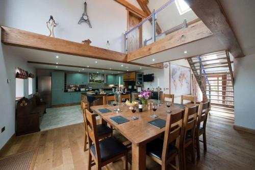 Oak Barn in Crai