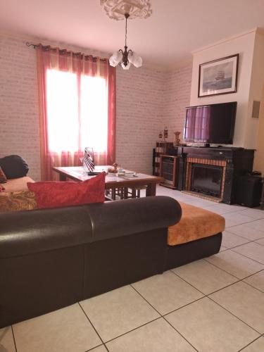 Közös társalgó / TV, Chez Christophe Pauillac chambre d'hôtes 1 chambre max 2 pers (Chez Christophe Pauillac chambre d'hotes 1 chambre max 2 pers) in Pauillac