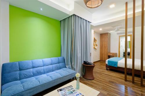 Deluxe Suite (Free Return Airport Transfer and 10% off on Food & Beverage) image 9
