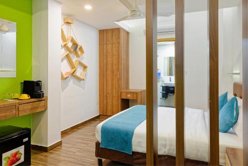 Deluxe Suite (Free Return Airport Transfer and 10% off on Food & Beverage) image 5