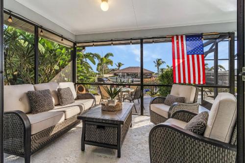 Pet Friendly Villa with Heated Pool & Gulf Access - Villa Coast to Coast - image 12