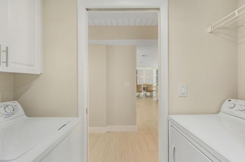 Three-Bedroom Apartment image 10