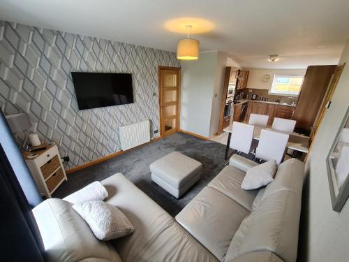 Bruxie Holiday Cottages - River Cottage in Mintlaw
