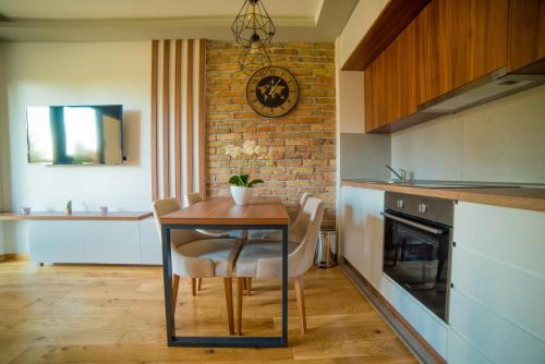 Titova Vila Zlatibor - image 11