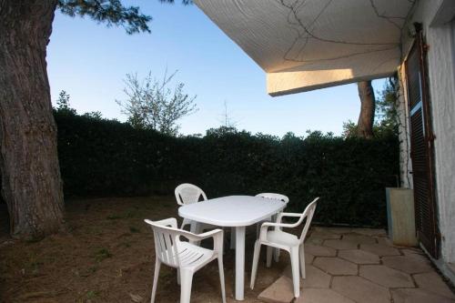 M086 - Trilocale con giardino al residence MareVerde