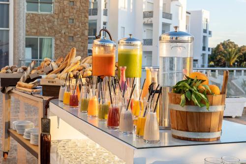 Makanan dan Minuman, Grand Mogador Sea View & Spa in Tangier