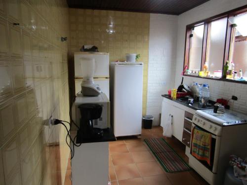 Kitchen, Cantinho do Sossego in Guaruja