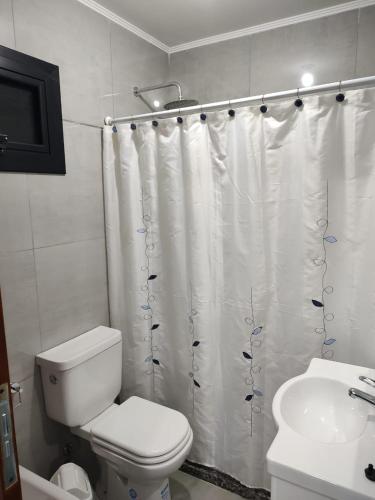 Shower, La Plaza MONOAMBIENTE in Sunchales