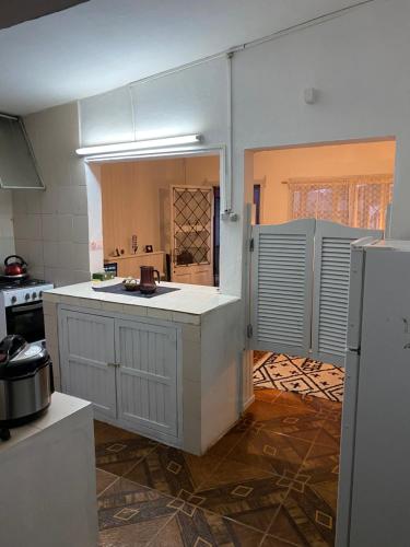 Casa de 1 Dormitorio ubicado en planta baja. A 150 mts de la playa en La Aguada y Costa Azul, La Pal in Costa Azul