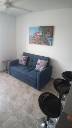 Studio Apartment image 8