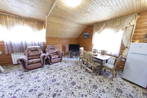 Junior Suite (2 Adults)