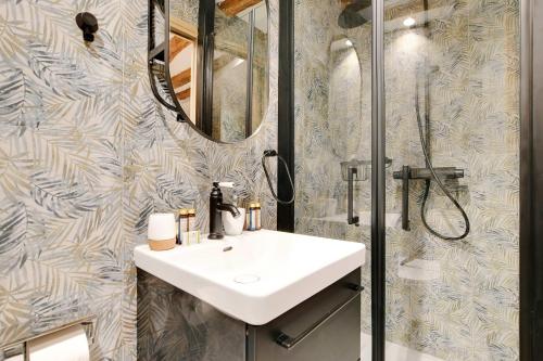 Magnificent apartment - 3BR/10P - Le Marais - image 10