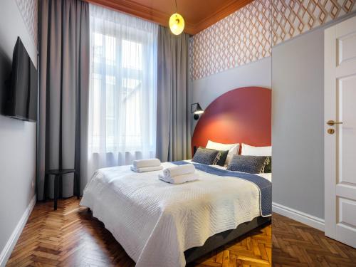 GREEN CHILL Apt Old Town & Wawel Hill by Vistula River - by Homelike Krakow, Krakow