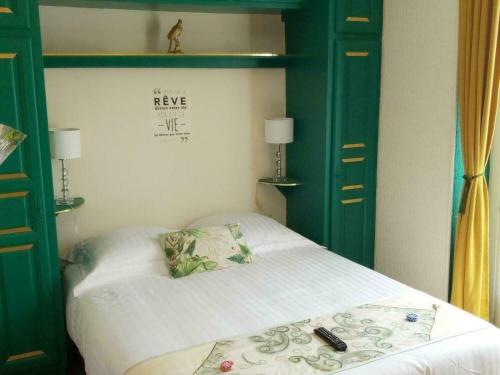1 double bed