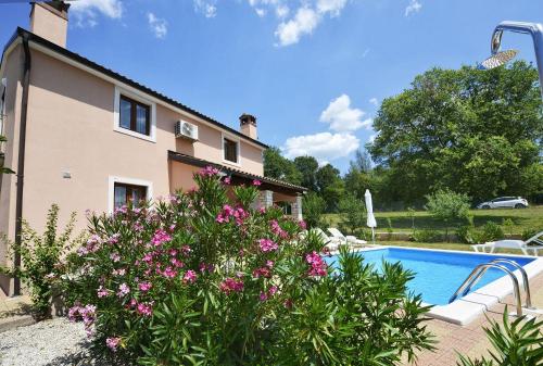  Villa Seconda in Jurići