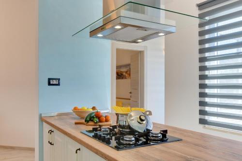 Villa mit privatem Pool, WLAN, Klima, Sonnenterrasse und Grill, Vodnjan (Foto 6)