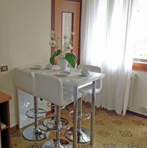 Tignale - Appartement BELVEDERE ALLEGRA 101 - Ferienwohnung am Gardasee mieten