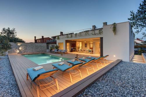 Traumvilla mit Blick auf die Brijuni Inseln, privatem Pool, Štinjan (fotografie 5)