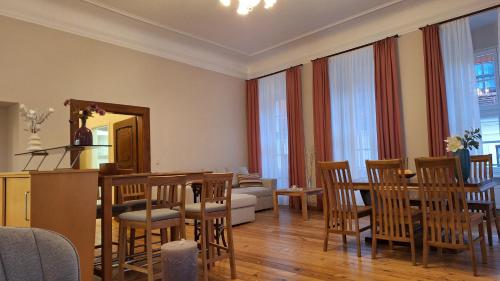 Stadtpalais Romantik-Suite 3 Zimmer maximal 6 Personen