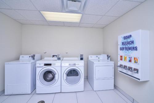 Sleep Inn & Suites Austin - Northeast - image 4