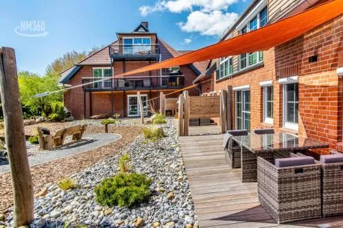 Traumhaftes Appartement mit Terrasse - Odins Blick Wohnung 10 - am Privatstrand in Lobbe, Deutschland